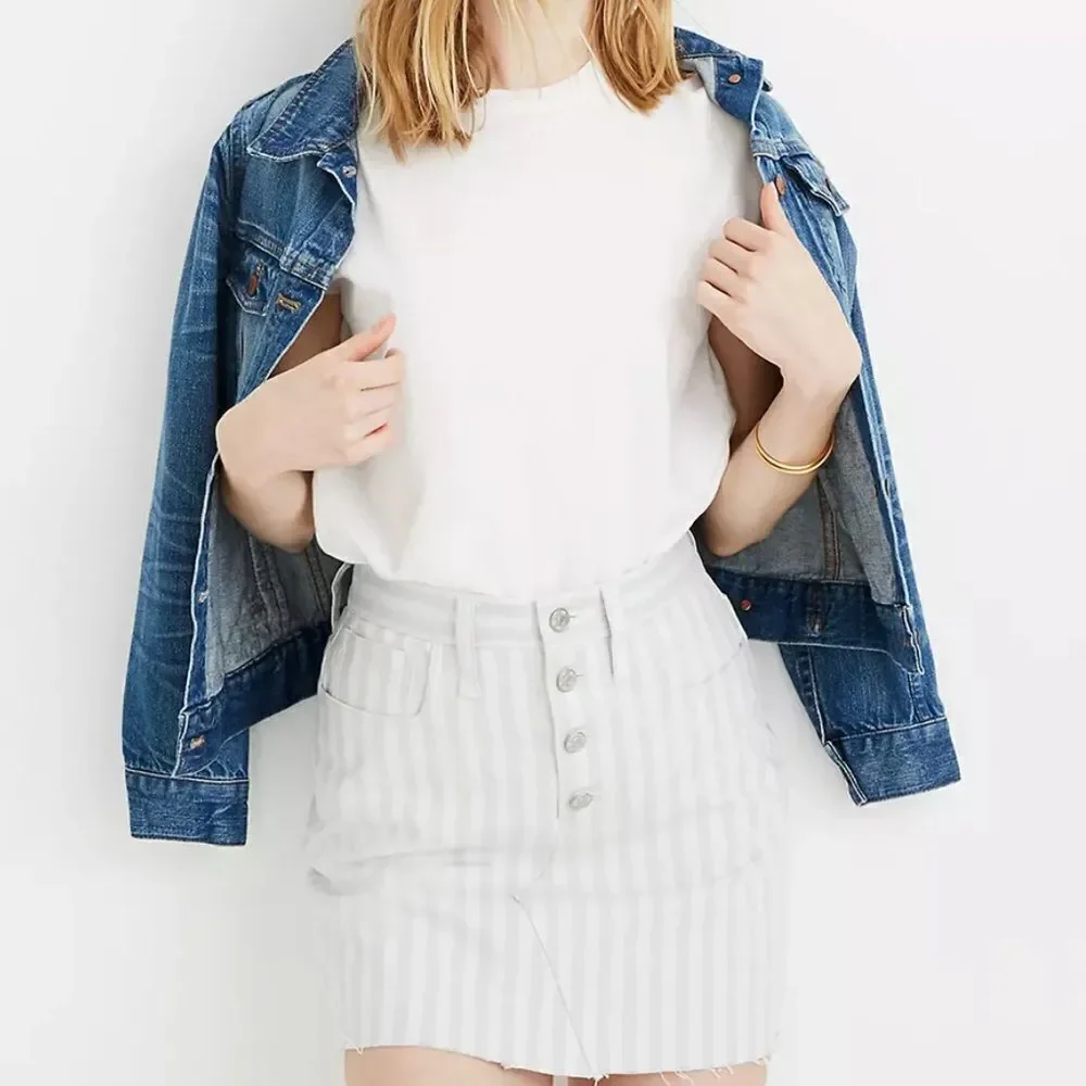 MADEWELL A- line mini skirt in Pompano stripes. Size 27